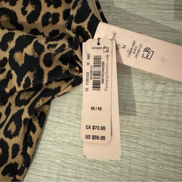 Victorias Secret Leopard One Piece Swimsuit V Neck Sexy Beach Size Medium NWT - Picture 6 of 9